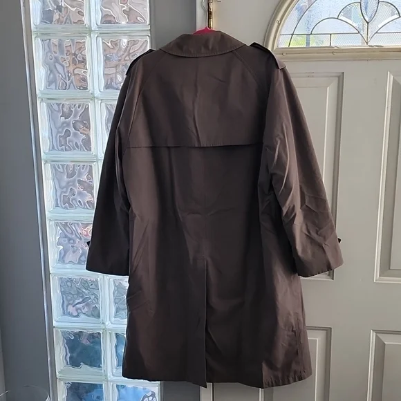 Vintage London Fog Trench Coat - Picture 3 of 5